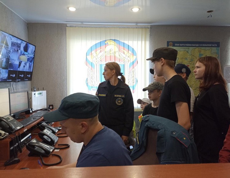 Экскурсия в пожарную часть.